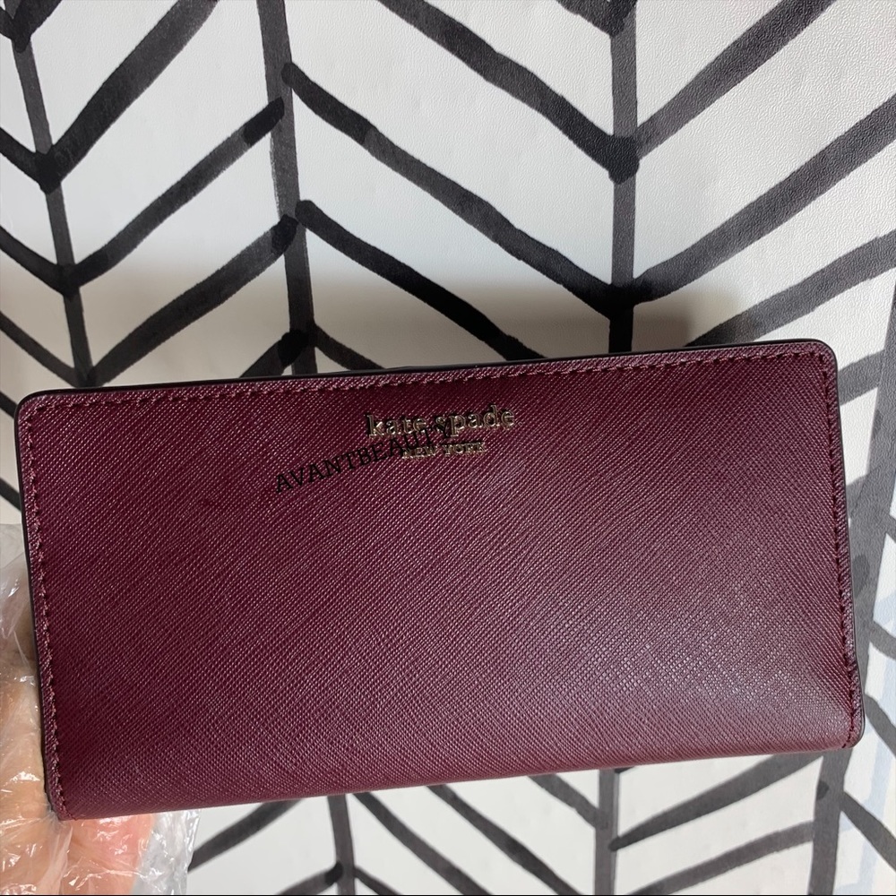 Kate spade Cameron bifold wallet cherrywood red